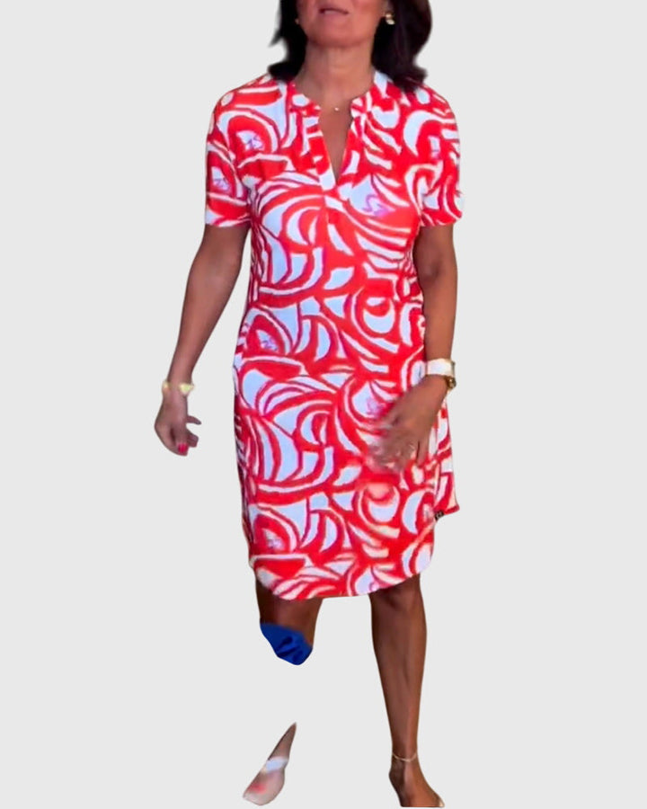Elle™ | Flattering Avenue Walk Dress